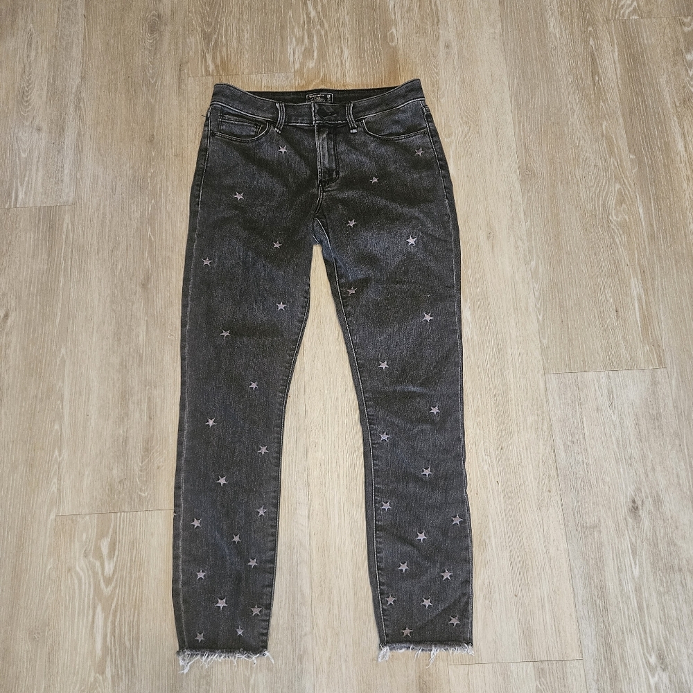 Abercrombie & Fitch Super Skinny Ankle Mid Rise Jeans Size 2R / 26